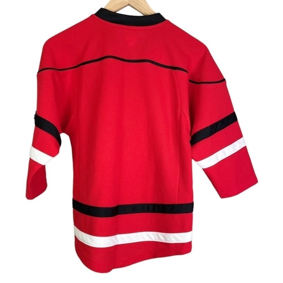 NHL Chicago Blackhawks Youth Jersey - Picture 3 of 3